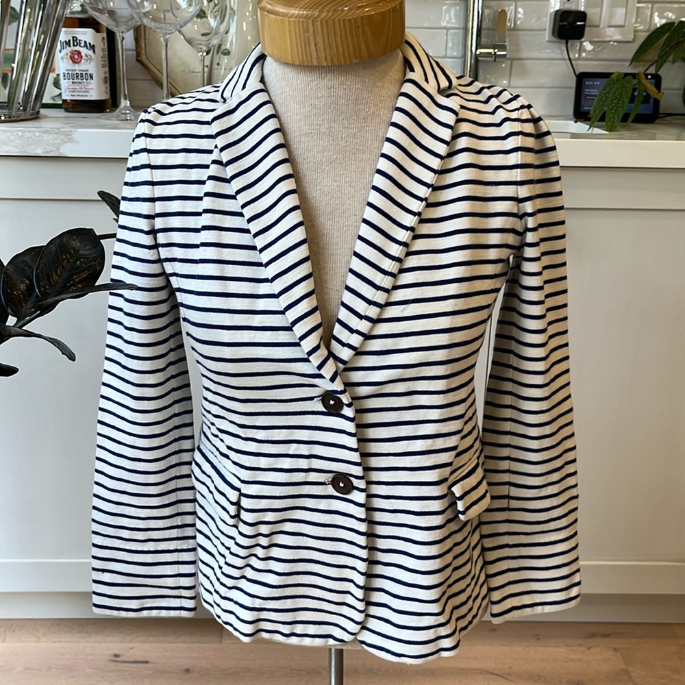 GUC J Crew Nautical Maritime cream and navy striped jersey knit 2 button jacket
